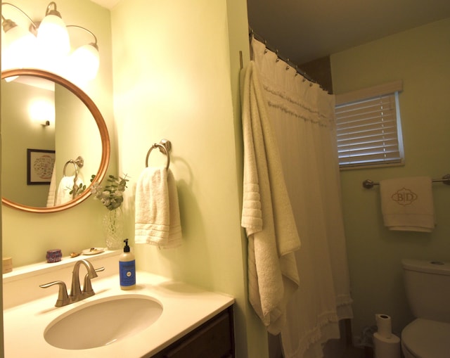 268 Lawrence Dr, Rossville, GA 30741 - full bathroom featuring vanity and toilet