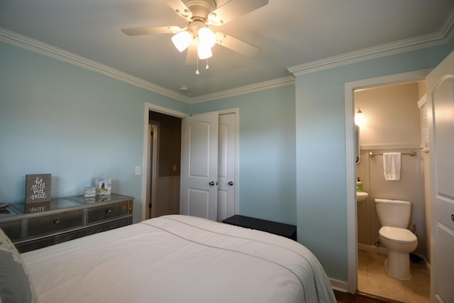 268 Lawrence Dr, Rossville, GA 30741 - bedroom with crown molding, a closet, ensuite bathroom, and ceiling fan