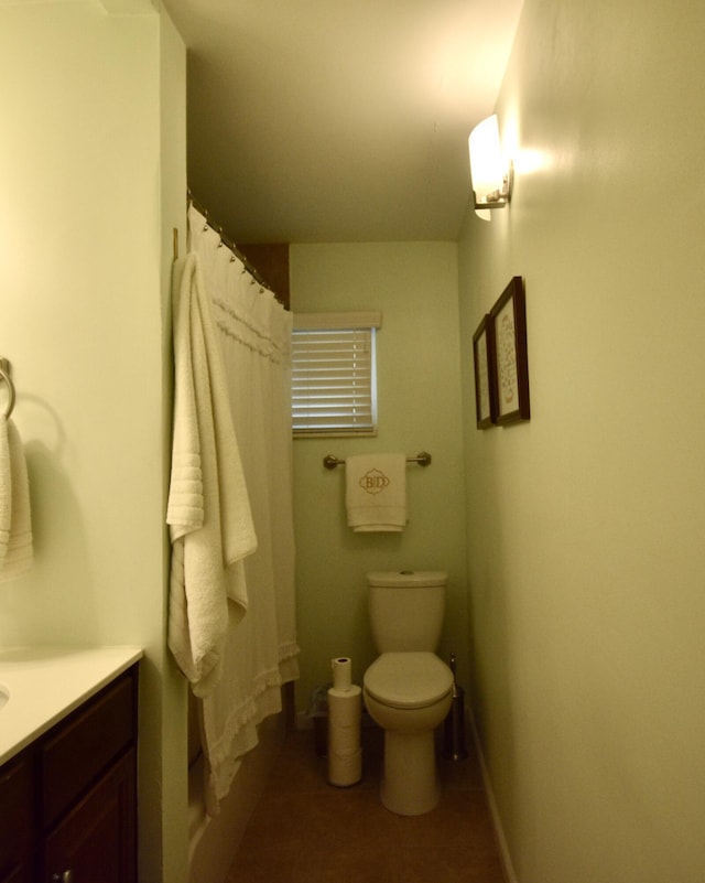 268 Lawrence Dr, Rossville, GA 30741 - full bathroom with toilet and vanity
