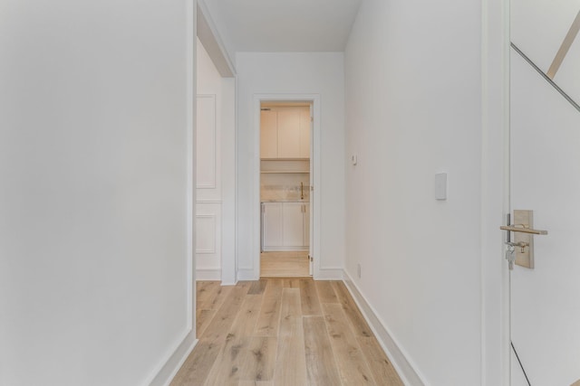 807 Judd Ter, Dalton, GA 30720 - hall featuring light wood-style flooring and baseboards