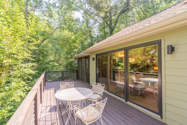4205 Seneca Ave, Chattanooga, TN 37409 - wooden terrace with outdoor dining space and view of wooded area