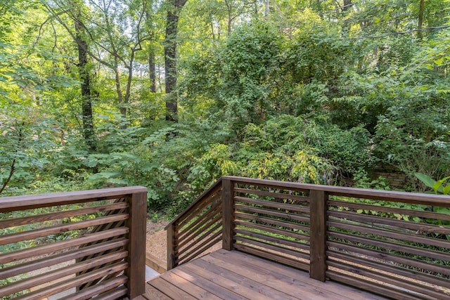 4205 Seneca Ave, Chattanooga, TN 37409 - wooden terrace featuring a forest view