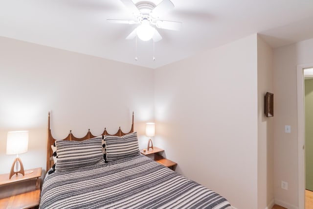 4205 Seneca Ave, Chattanooga, TN 37409 - bedroom with ceiling fan and baseboards