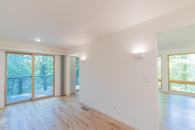 4205 Seneca Ave, Chattanooga, TN 37409 - empty room with light wood-type flooring and recessed lighting