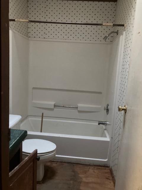 287 E Teems Rd, Ringgold, GA 30736 - full bathroom featuring vanity, tub / shower combination, and wood finished floors