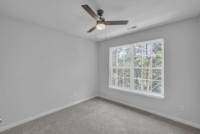 5586 Crooked Creek Dr, Ooltewah, TN 37363 - empty room featuring carpet and ceiling fan