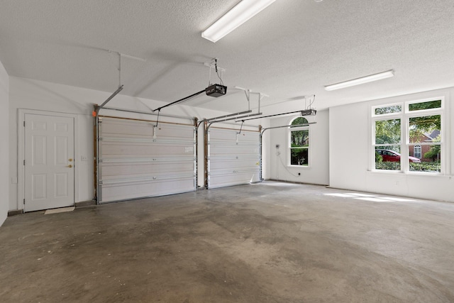 9539 Shadow Crossing Ln, Chattanooga, TN 37421 - garage with a garage door opener