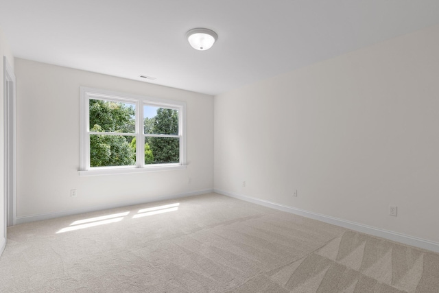 9539 Shadow Crossing Ln, Chattanooga, TN 37421 - unfurnished room featuring light colored carpet