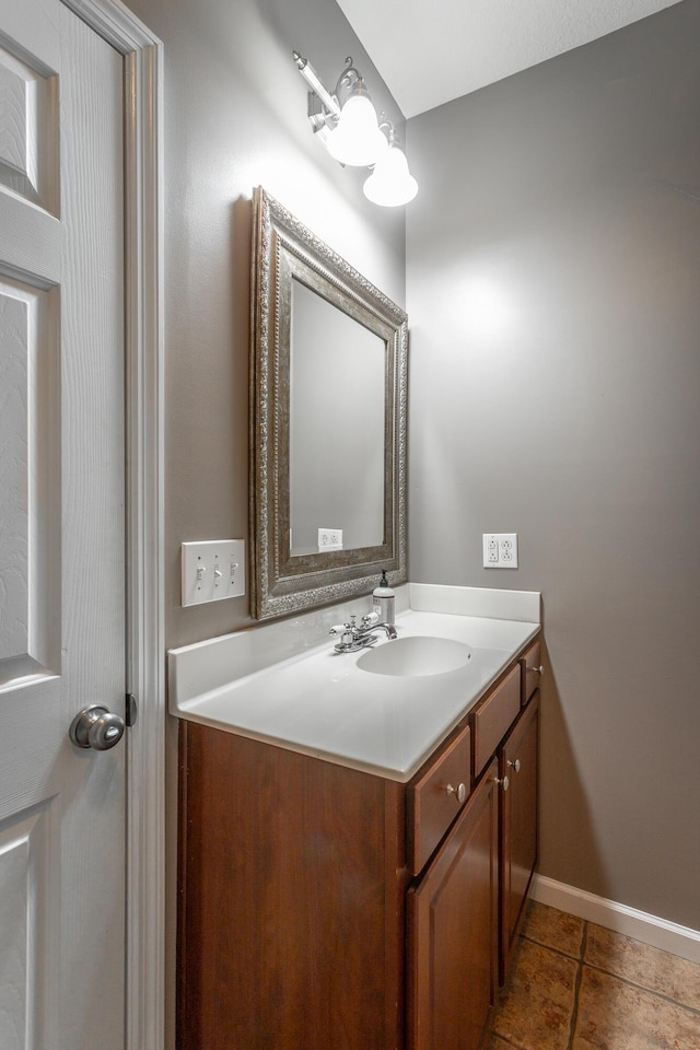 846 Altamont Rd, Chattanooga, TN 37415 - bathroom with vanity and tile patterned floors