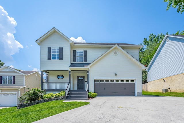846 Altamont Rd, Chattanooga, TN 37415 - traditional home with driveway, a garage, and covered porch