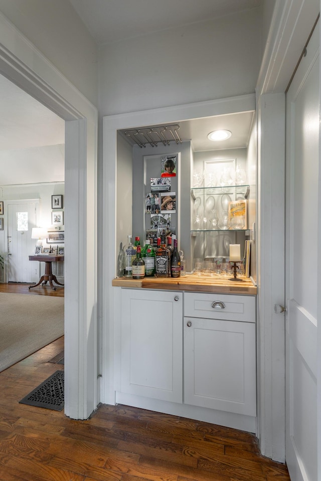 2 Mother Goose Vlg, Lookout Mountain, GA 30750 - indoor dry bar featuring dark wood finished floors