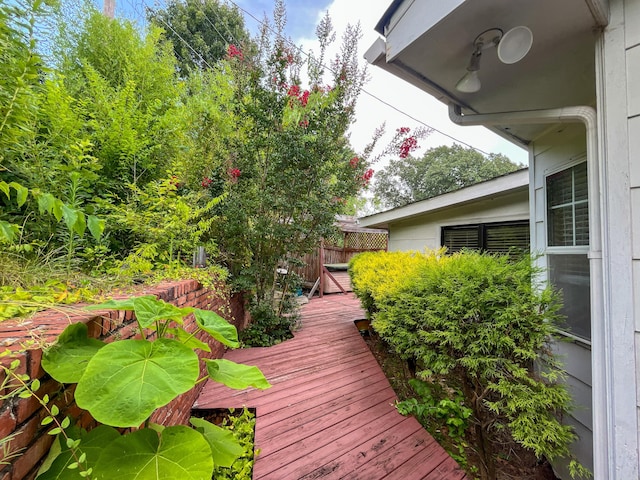 6413 Edgmon Dr, Chattanooga, TN 37421 - view of wooden deck