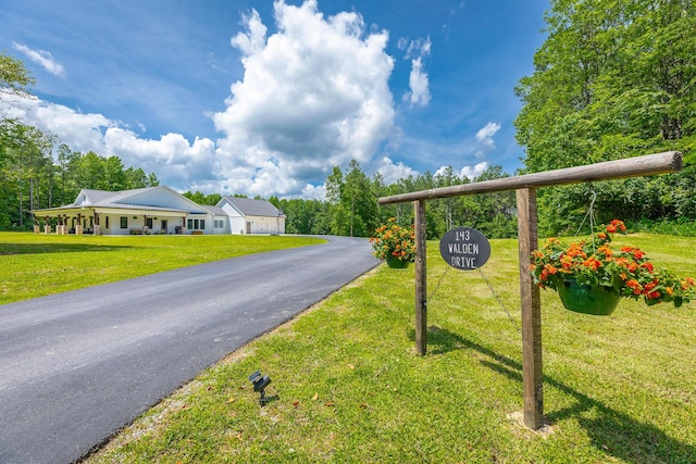143 Walden Dr, Signal Mountain, TN 37377 - view of asphalt driveway