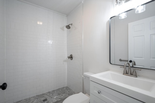 103 Laurel Dr, Chattanooga, TN 37415 - bathroom with vanity and tiled shower