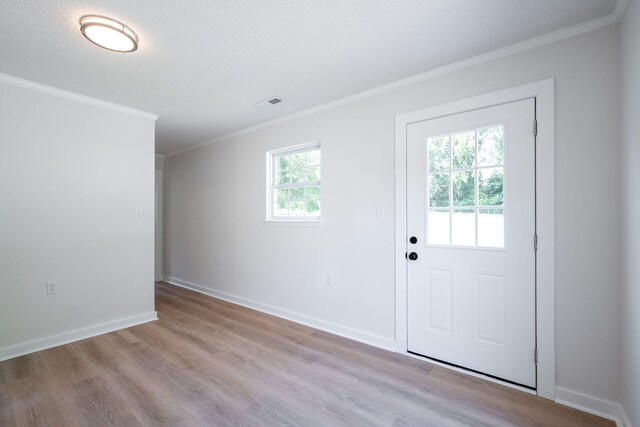 103 Laurel Dr, Chattanooga, TN 37415 - foyer entrance with ornamental molding and wood finished floors