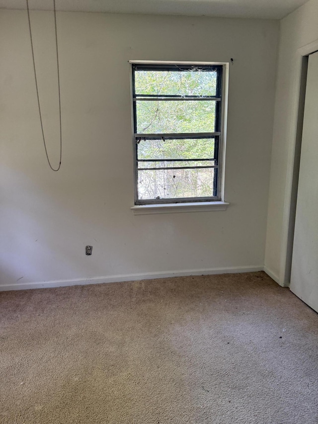 7014 S Dent Rd, Hixson, TN 37343 - carpeted spare room featuring baseboards