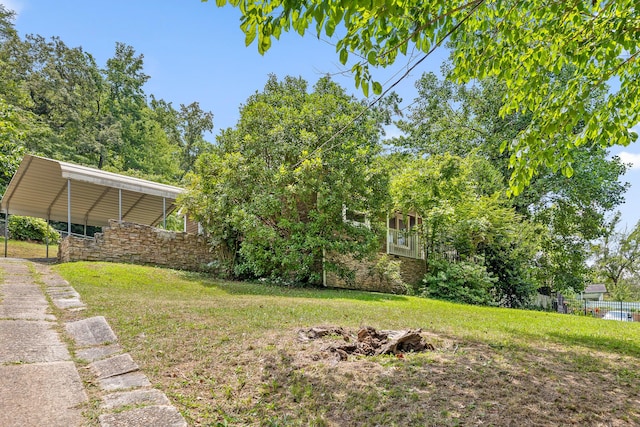 702 Runyan Dr, Chattanooga, TN 37405 - view of yard with a detached carport
