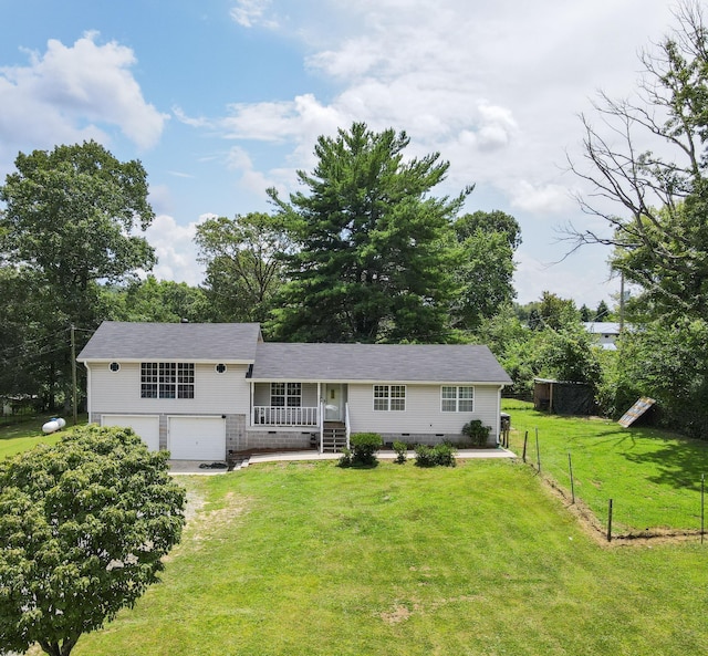 515 Choctaw Trl, Chattanooga, TN 37405 - rear view of house with an attached garage, crawl space, driveway, and a porch