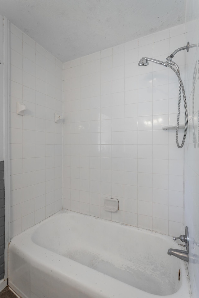 210 Dawn St, Signal Mountain, TN 37377 - full bath featuring shower / bathtub combination