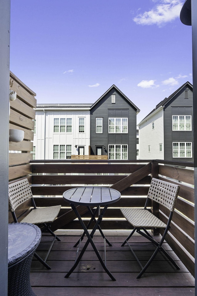 1476 Chatt City Way, Chattanooga, TN 37408 - view of wooden terrace