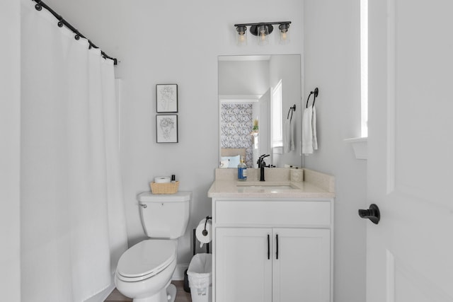 1476 Chatt City Way, Chattanooga, TN 37408 - full bathroom featuring vanity and a shower with shower curtain