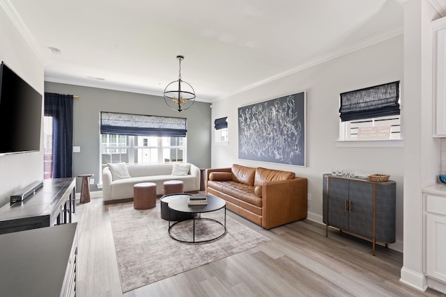 1476 Chatt City Way, Chattanooga, TN 37408 - living area featuring ornamental molding, light wood finished floors, and a chandelier