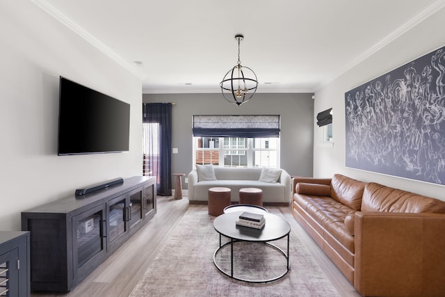 1476 Chatt City Way, Chattanooga, TN 37408 - living area with light wood-style floors, healthy amount of natural light, crown molding, and a chandelier