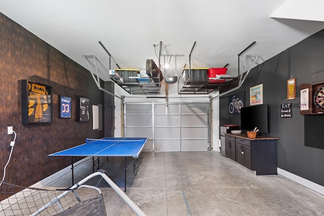 1476 Chatt City Way, Chattanooga, TN 37408 - garage featuring baseboards