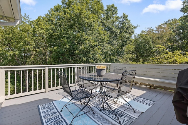 6233 Brenda Ct, Harrison, TN 37341 - deck featuring outdoor dining area