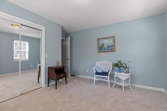 6233 Brenda Ct, Harrison, TN 37341 - sitting room with light colored carpet and baseboards