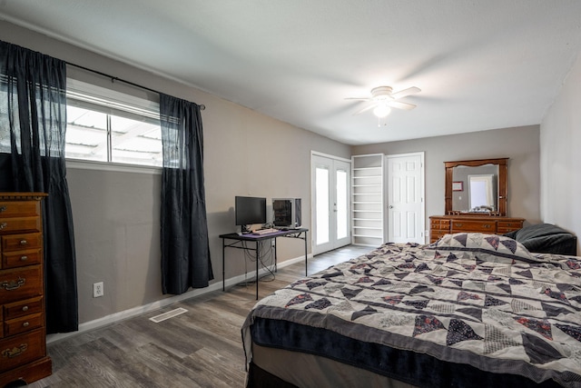 1153 Coffelt Rd, Hixson, TN 37343 - bedroom with wood finished floors and a ceiling fan