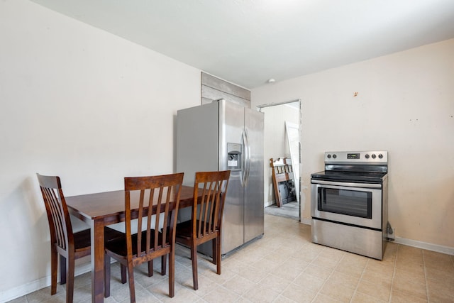 1153 Coffelt Rd, Hixson, TN 37343 - dining room with baseboards