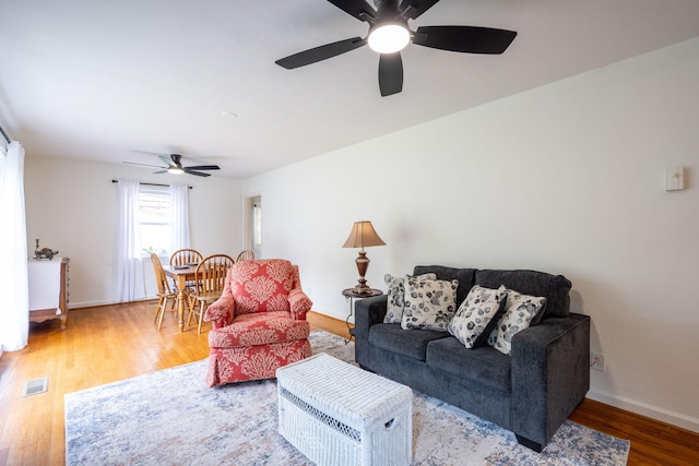 3707 Norma Dr, Chattanooga, TN 37412 - living area with a ceiling fan and wood finished floors