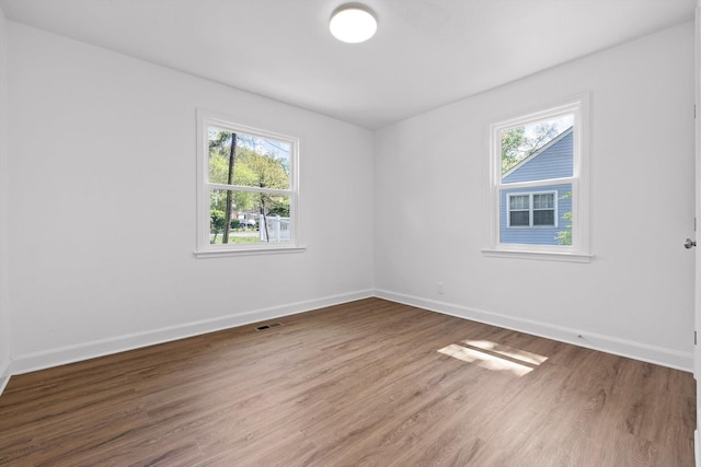 3002 Peggy Ln, Chattanooga, TN 37404 - spare room with wood finished floors and baseboards