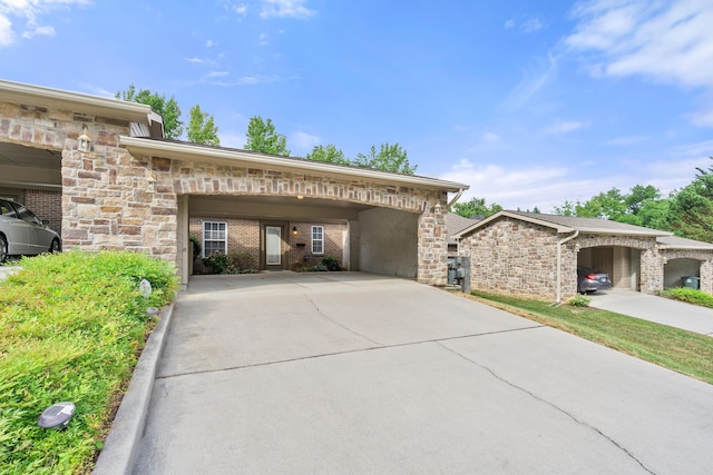 3609 Brass Lantern Way, Chattanooga, TN 37415 - view of front facade with concrete driveway and stone siding