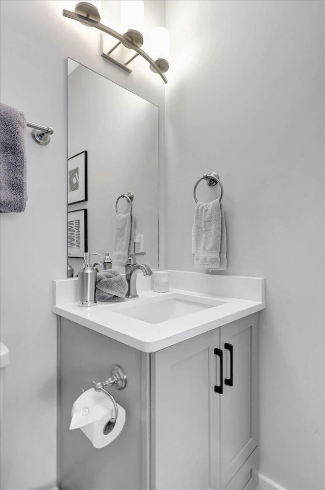 280 W 16th St, Chattanooga, TN 37408 - half bath with vanity and toilet