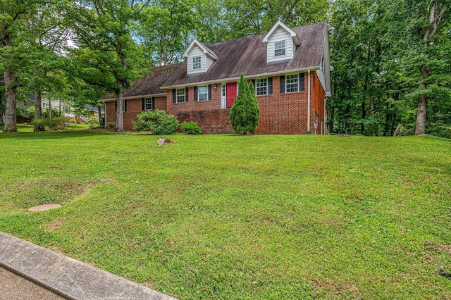 848 Skyline Park Dr, Signal Mountain, TN 37377 - cape cod house featuring brick siding and a front lawn