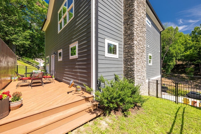 834 Dartmouth St, Chattanooga, TN 37405 - wooden terrace with outdoor dining space
