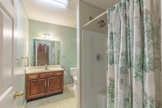 6134 Blue Ash Dr, Ooltewah, TN 37363 - bathroom featuring vanity, a textured ceiling, and a shower with curtain
