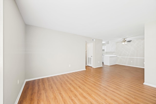 900 Mountain Creek Rd Unit V479, Chattanooga, TN 37405 - unfurnished living room featuring light wood-style floors and a ceiling fan