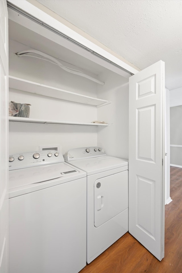 900 Mountain Creek Rd Unit V479, Chattanooga, TN 37405 - washroom with separate washer and dryer and light wood-style floors
