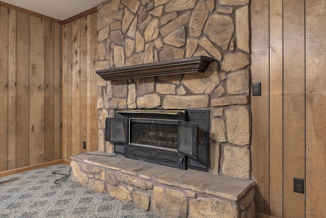 6515 Lake Shadows Cir, Hixson, TN 37343 - detailed view of wooden walls and carpet floors