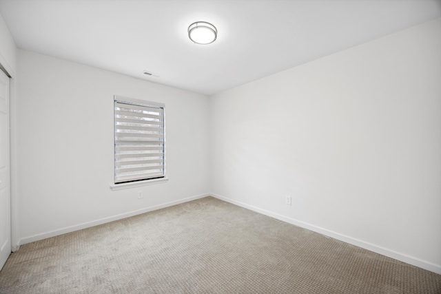 2427 Maplewood Dr, Chattanooga, TN 37421 - carpeted empty room featuring baseboards