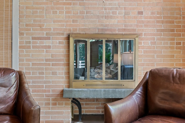 2554 Crestwood Dr, Chattanooga, TN 37415 - detailed view of brick wall