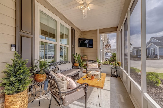 320 Kempton Ln Unit 2, Dalton, GA 30721 - sunroom featuring ceiling fan