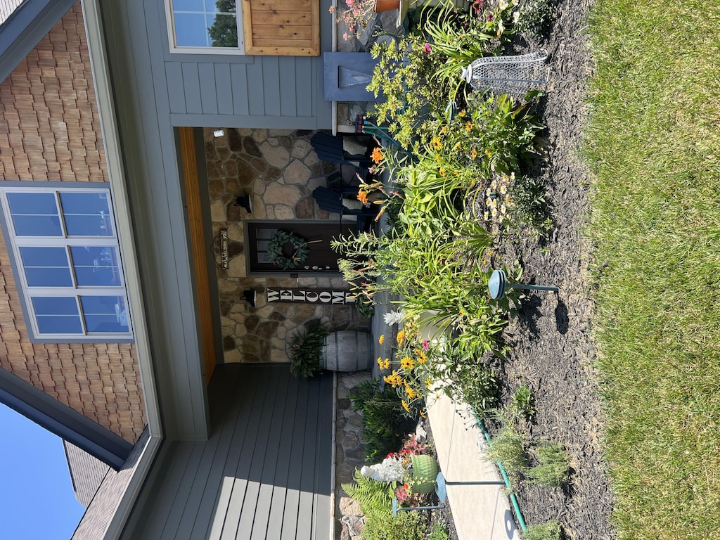 1930 Corral Rd, Signal Mountain, TN 37377 - view of home's exterior featuring stone siding