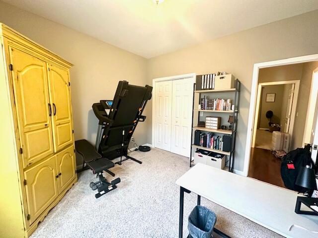 8041 Hamilton Mill Dr, Chattanooga, TN 37421 - workout room featuring light carpet