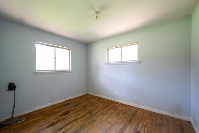 7635 Austin Dr, Chattanooga, TN 37416 - spare room with hardwood / wood-style flooring and baseboards