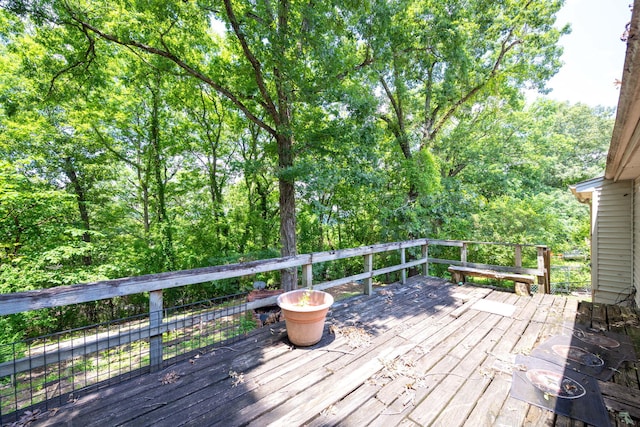 7635 Austin Dr, Chattanooga, TN 37416 - view of deck