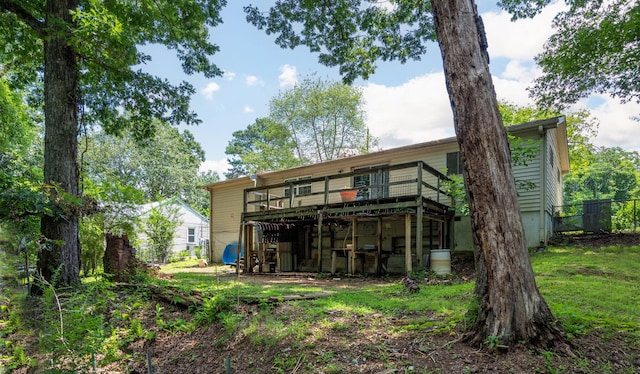 7635 Austin Dr, Chattanooga, TN 37416 - back of property featuring a wooden deck